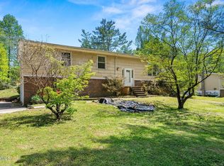 11736 Yarnell Rd, Knoxville, TN 37932