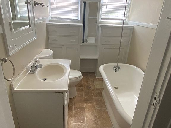 2nd image of 4002 Winthrop Ave #0