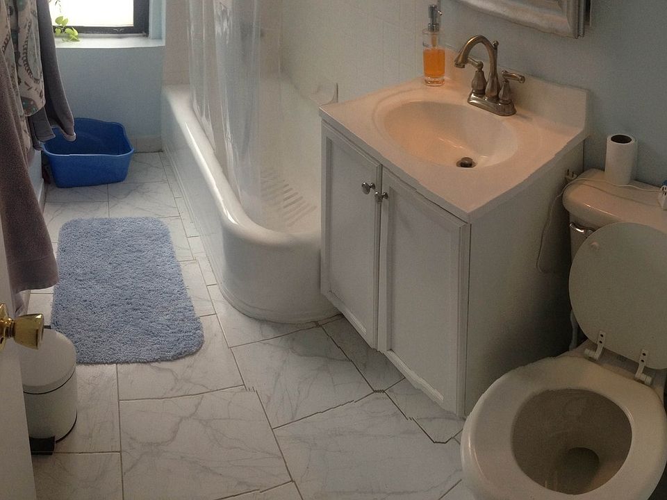 1st image of 260 E 72nd St APT 5C