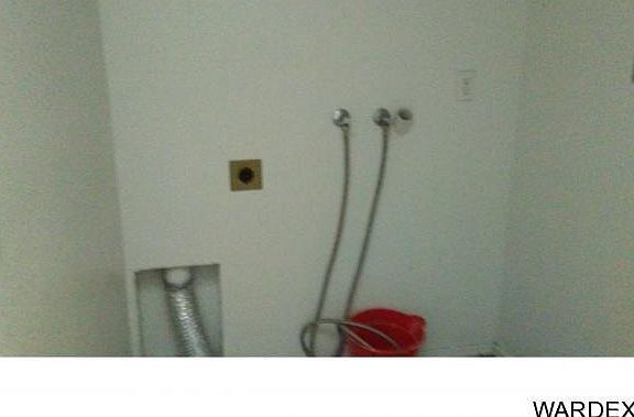 5th image of 140 Opossum Dr