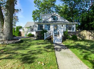 905 Beaver Dam Rd, Point Pleasant Beach, NJ 08742