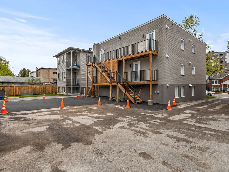 75 Genest St — Photo 13