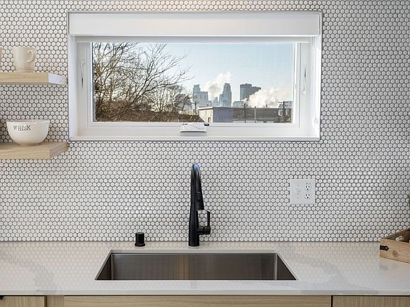 4th image of 1428 Marshall St NE #1428
