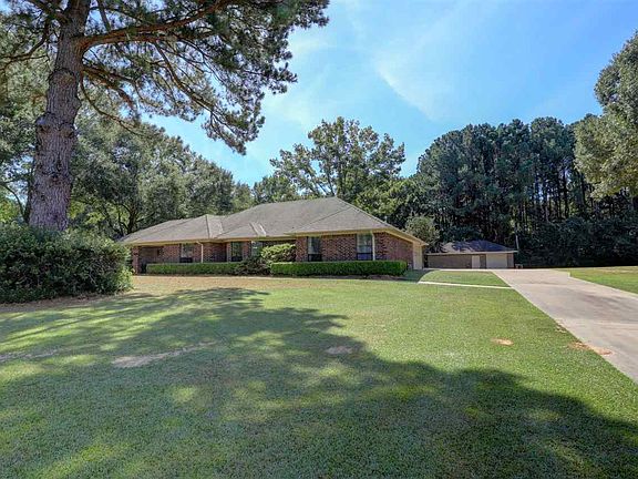 2nd image of 115 Crumpton Dr