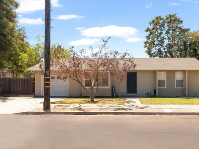 146 Davitt Ave, Oakdale, CA, 95361