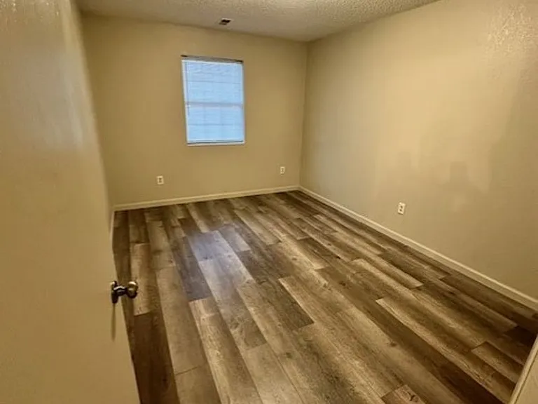 College Place Apartments — Photo 13