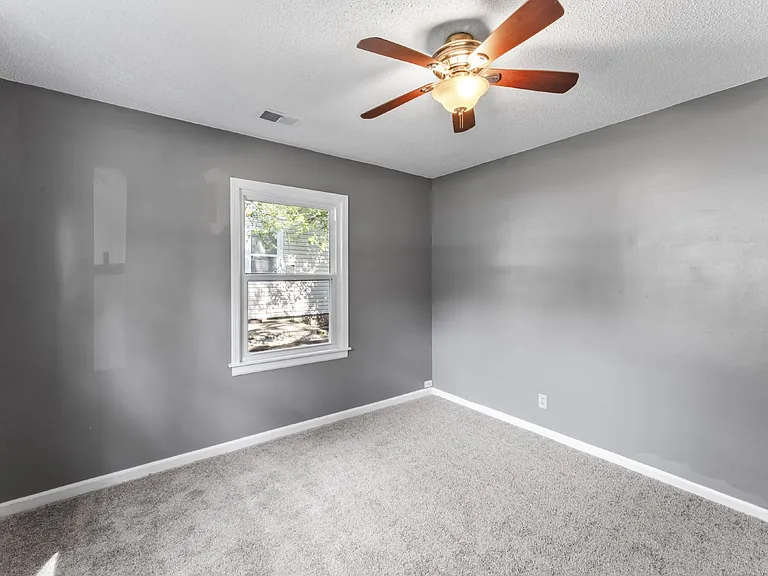 10500 W 57th St — Photo 22