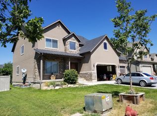 3887 E Barton Creek Dr, Eagle Mountain, UT 84005