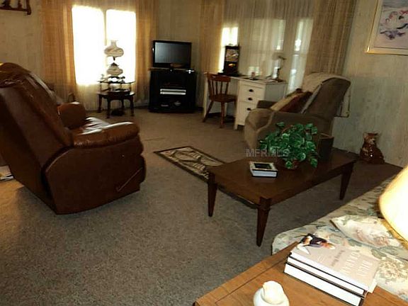 3rd image of 34634 Petunia Pl
