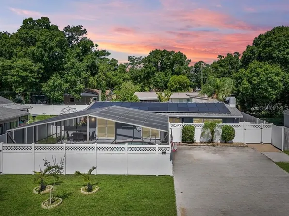 3938 Chaucer Ln, Sarasota, FL 34241