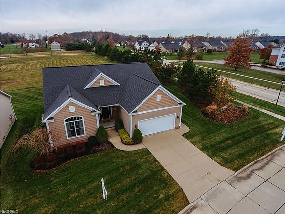 2nd image of 1016 Flanders Dr