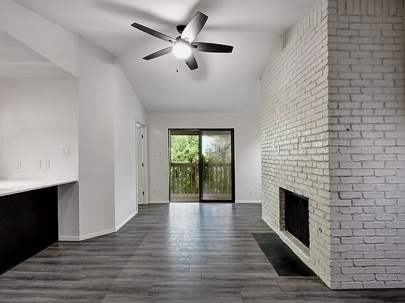 3rd image of 3839 Dry Creek Dr Unit 240