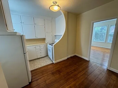 Fabulous 1-br in Art Deco (Open Oct 21, 2026 5:30 - 6:15) at Cow Hollow — Photo 3