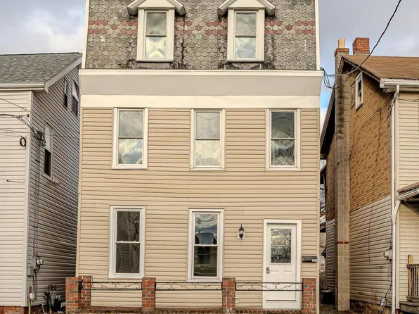 327 Ann St, Middletown, PA 17057