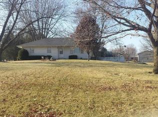 3850 W Post Rd SW, Cedar Rapids, IA 52404