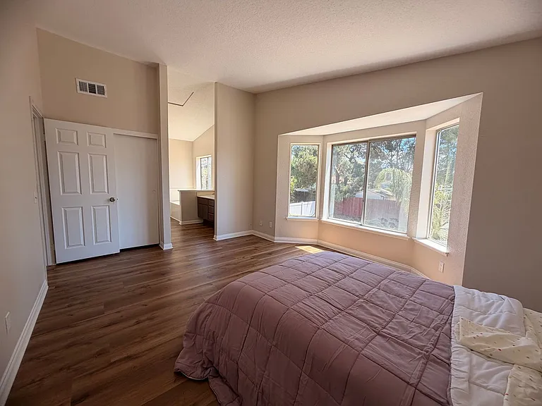 12658 Heartleaf St — Photo 24
