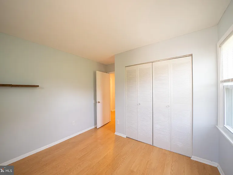 9572 Inverary Ct — Photo 20