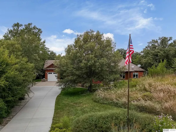 14940 Timber Ridge Ct, Louisville, NE 68037