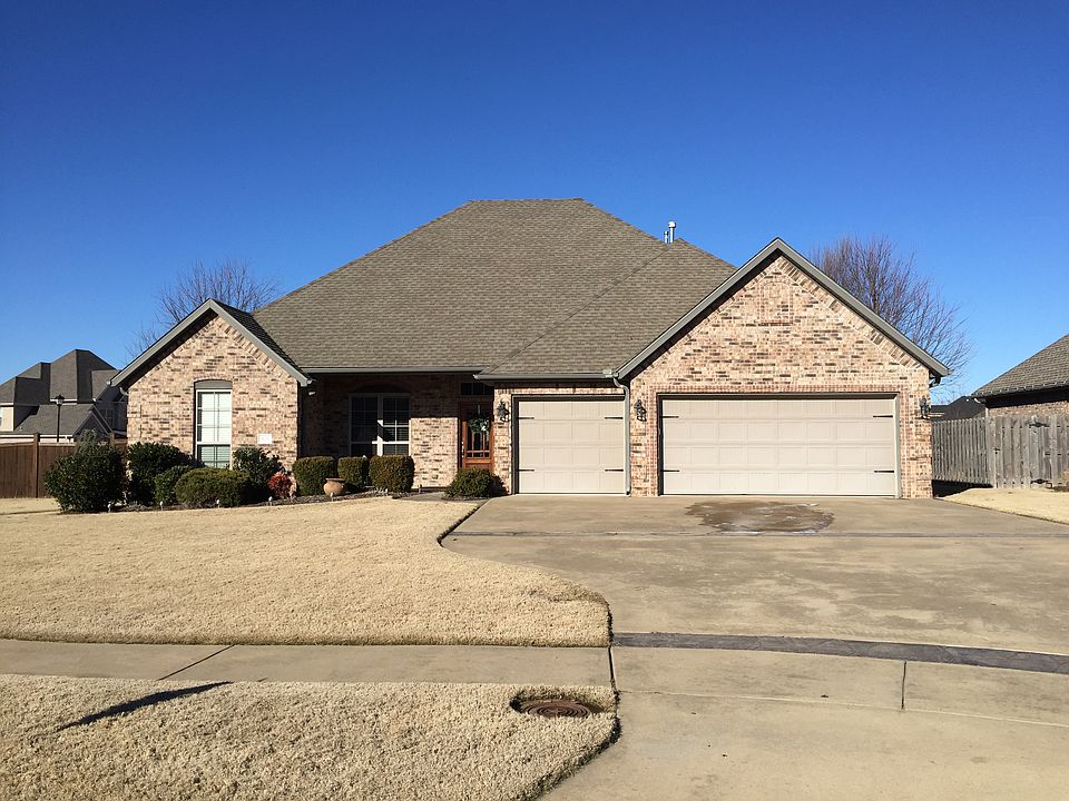 1st image of 4130 E Oakmont Dr
