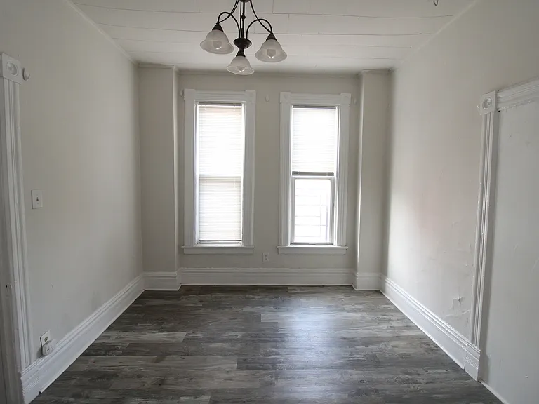 1362 N Bosworth Ave #3C — Photo 6