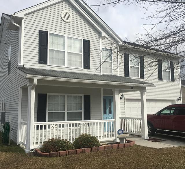 2nd image of 431 Dovetail Cir