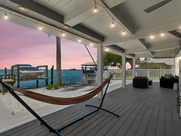 104 KLOSTERMAN ROAD W, PALM HARBOR, FL 34683