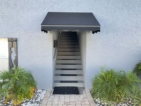 108 5th St S #4D, Flagler Beach, FL 32136