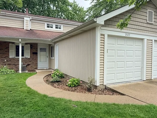 2023 Raleigh Pl, Hoffman Estates, IL 60169
