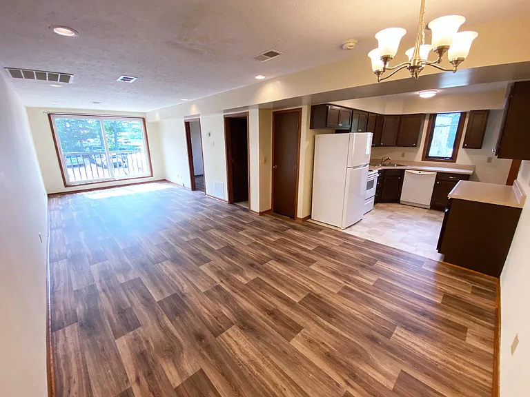 603 W Union St #A — Photo 8