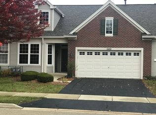 1602 Catalina Ln, Aurora, IL 60504