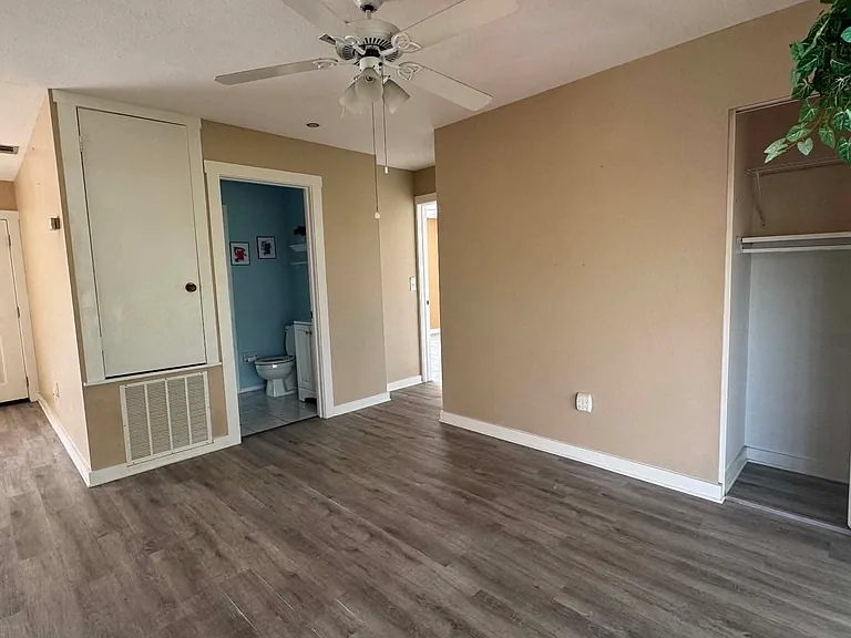 2436 Shenandoah St — Photo 16