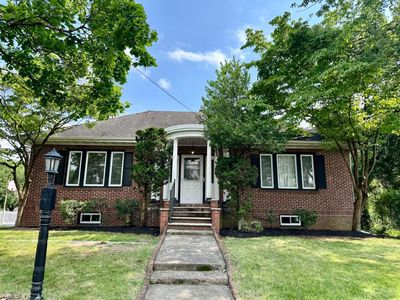 54 Nevsky St, Edison, NJ, 08820