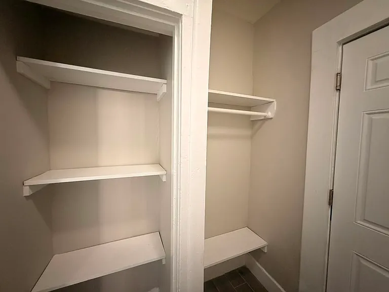 722 Winchester Ave #3A — Photo 9