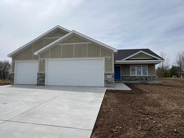 1245 Evergreen Rd, Bennet, NE 68317