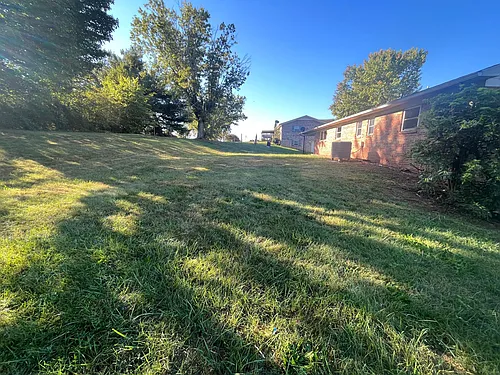 270 Suburban Dr Photo 1