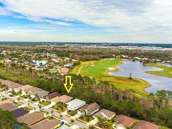 4th image of 221 Catriona Dr