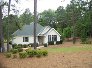 106 Winsford Cir, West End, NC 27376