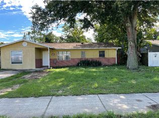 1733 Derbyshire Rd, Daytona Beach, FL 32117