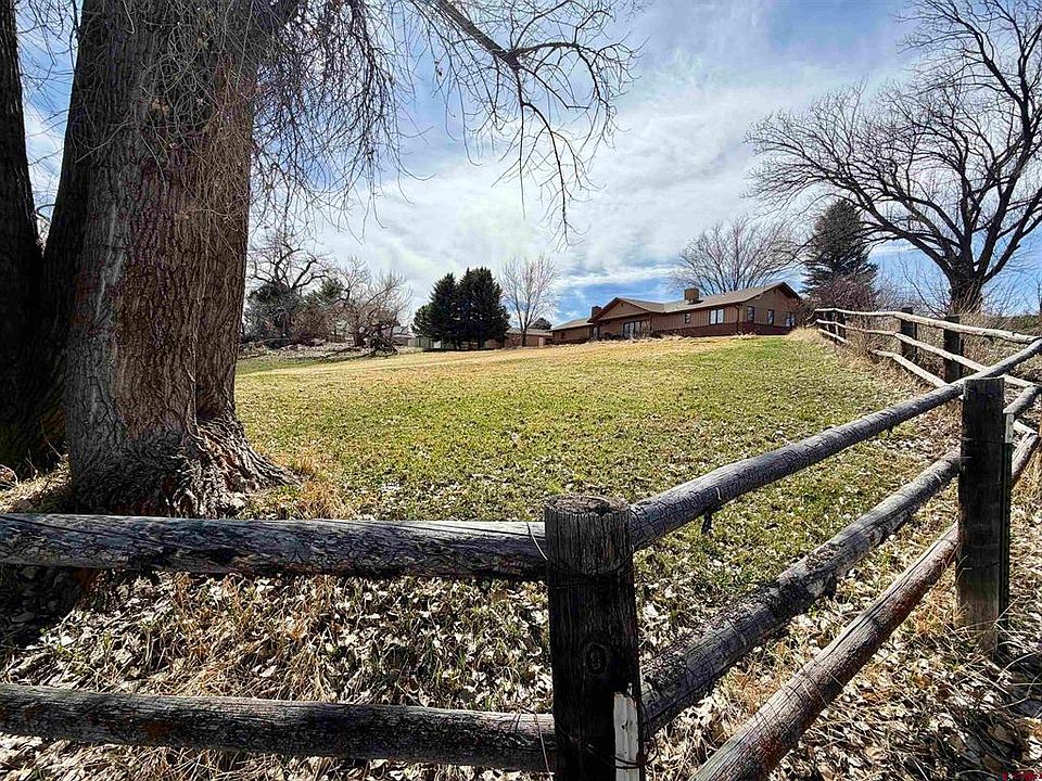 1st image of 8806 Cottonwood Lane