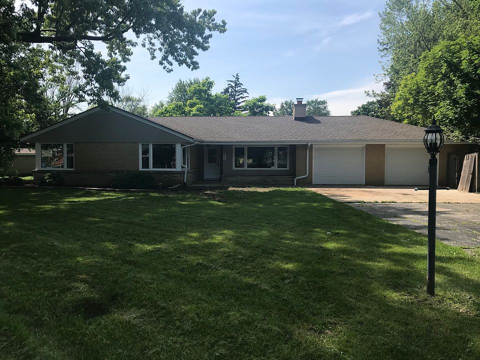 1st image of 2551 Golfview Dr