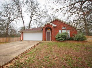 13255 Choice Cir, Lindale, TX 75771