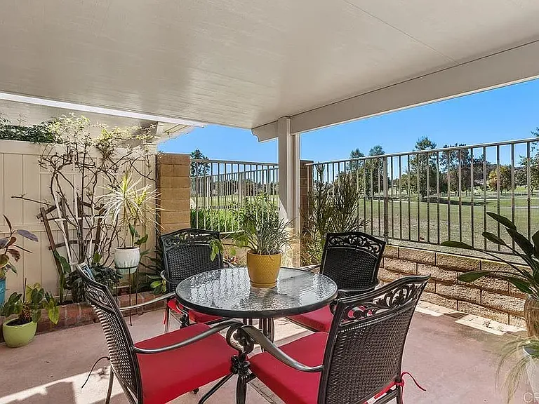 1878 Turnberry Dr — Photo 14