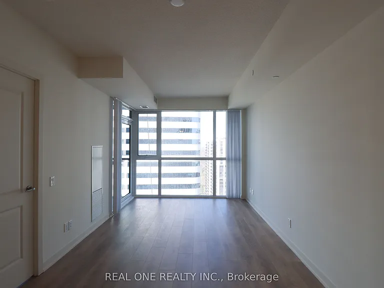 4955 Yonge St #2316 — Photo 12