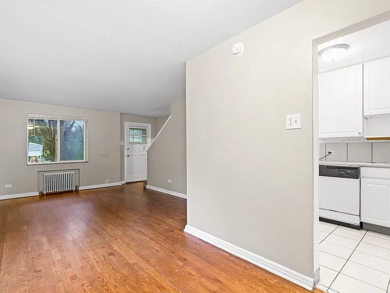Cherry Street Townhomes — Photo 7
