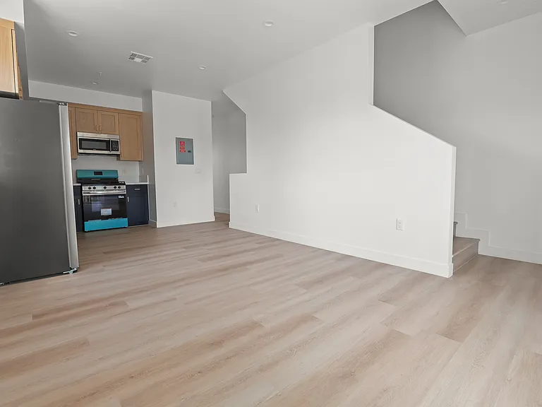 1265 Browning Blvd #1/2 — Photo 4