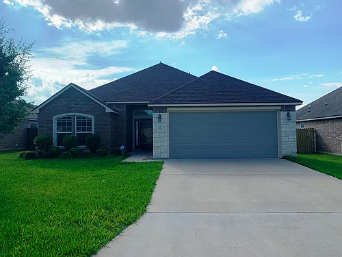 1113 Branchwood Way Photo 1