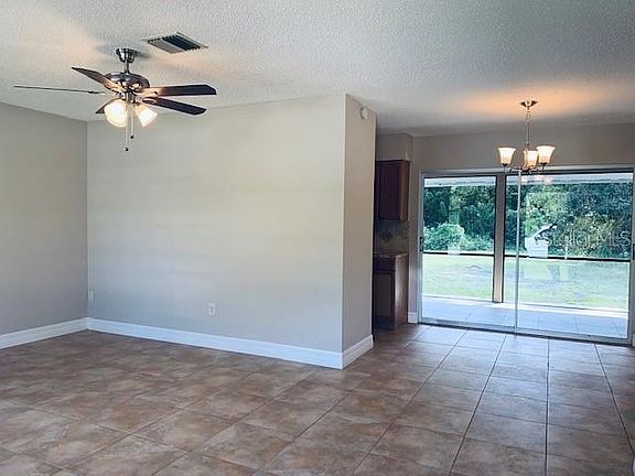 2nd image of 925 Tropical Ave
