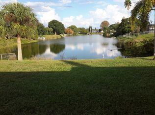 9822 Crofton Ln, Port Richey, FL 34668