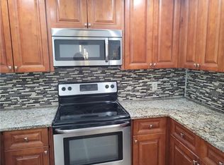 11660 NW 45th St #2, Pompano Beach, FL 33065