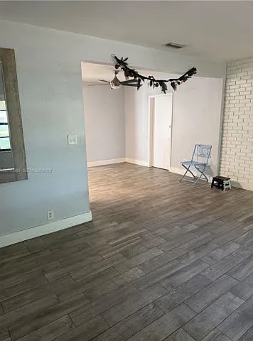 1140 Wren Ave — Photo 4